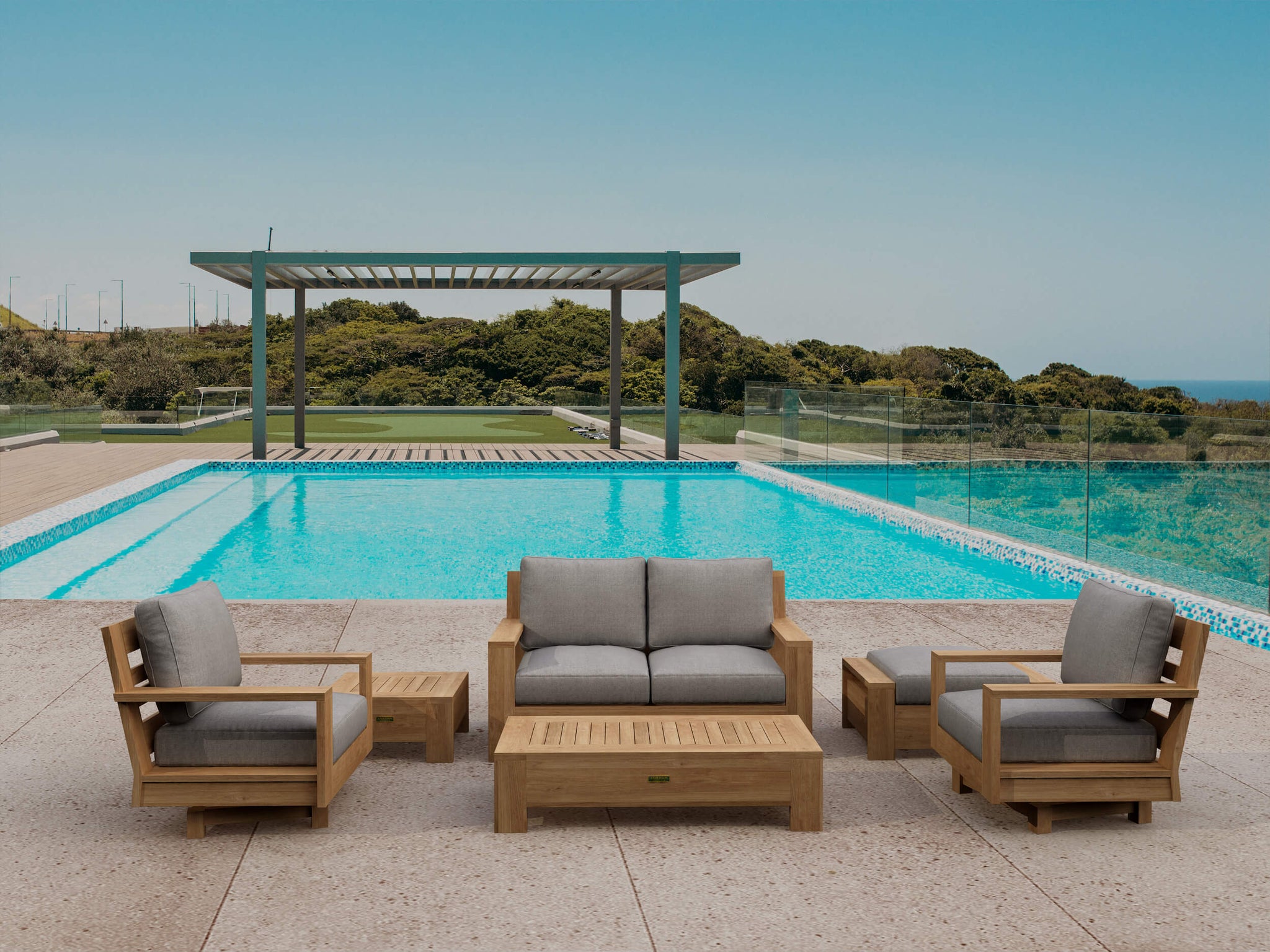 Madera Deep Seating Set for Spacious Outdoor Living