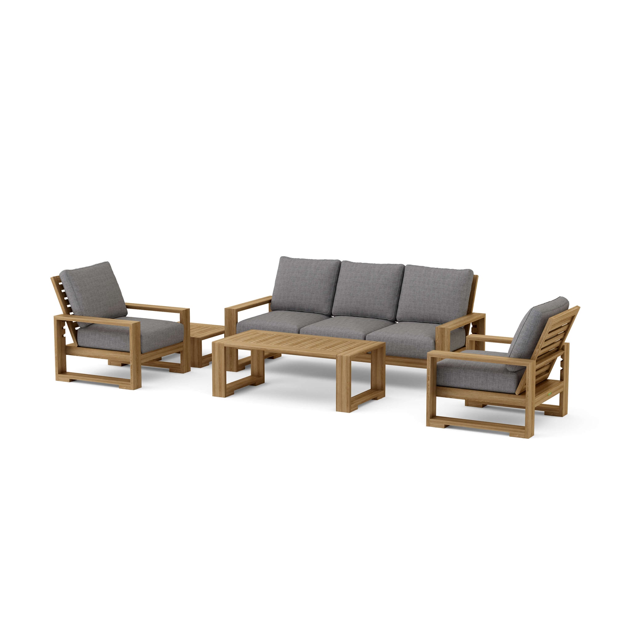 Deep Seating Set for Upscale Outdoor Entertaining Set